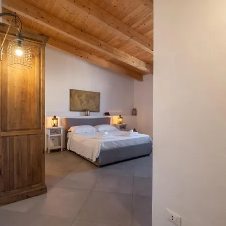 Dimoras Boutique Гостевой дом Ольбия