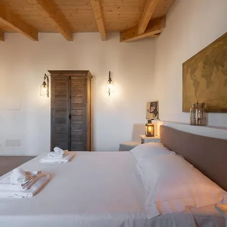 Гостевой дом Dimoras Boutique 4*