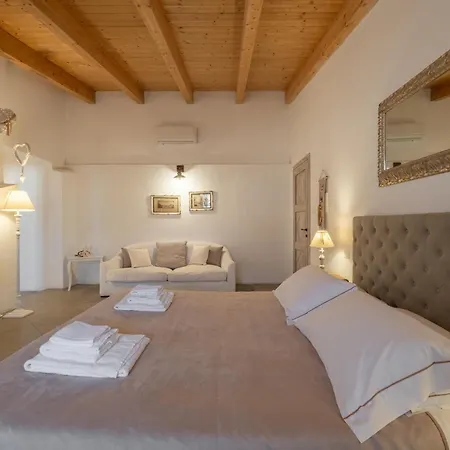 Dimoras Boutique 4*